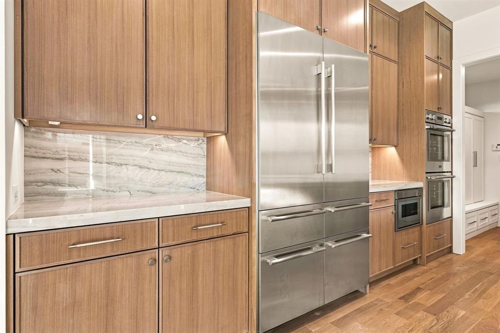 7407 Robin Road Dallas, TX 75209 - Photo 10 of 34 Gallery Image 10