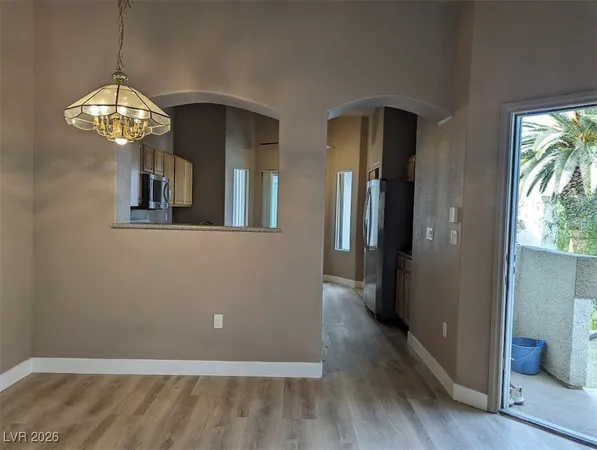 $1,530 | 3925 Lazy Pine Street, Unit 201, Las Vegas, NV 89108