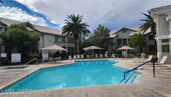 $1,530 | 3925 Lazy Pine Street, Unit 201, Las Vegas, NV 89108