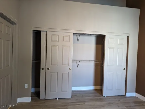 $1,530 | 3925 Lazy Pine Street, Unit 201, Las Vegas, NV 89108