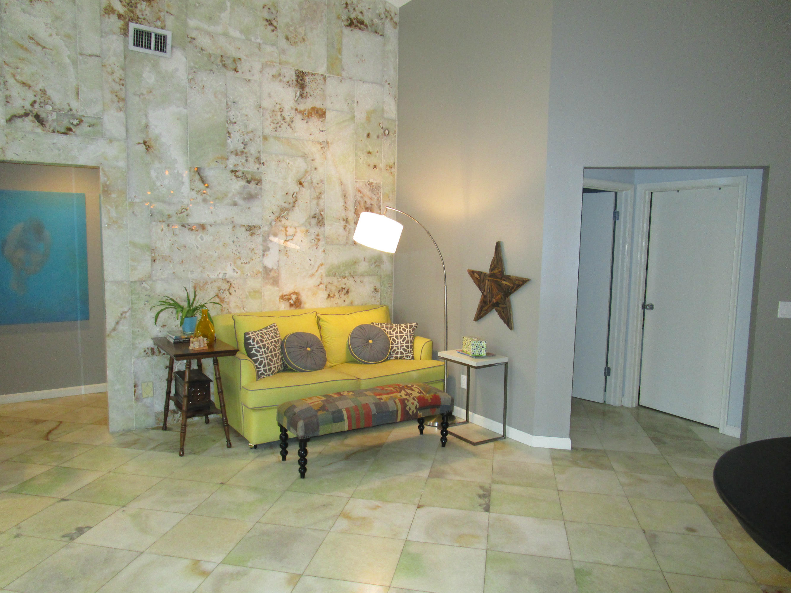 25 Rabbits Run Palm Beach Gardens, FL 33418 - Photo 18 of 22 Sitting area in Great Room
