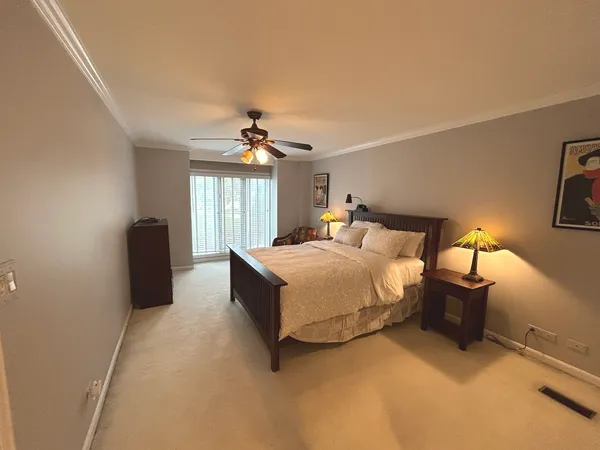 $689,900 | 2 Oak Brook Club Drive, Unit B111, Oak Brook, IL 60523