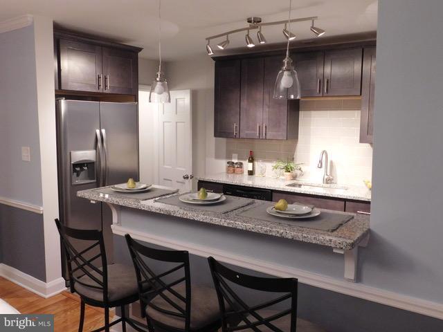 359 Whitfield Road Baltimore, MD 21228 - Photo 8 of 21 Kitchen