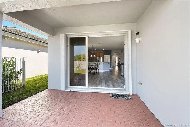 $539,000 | 1255 Southeast Kirk Street, Stuart, FL 34997