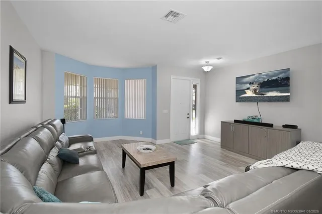 $539,000 | 1255 Southeast Kirk Street, Stuart, FL 34997