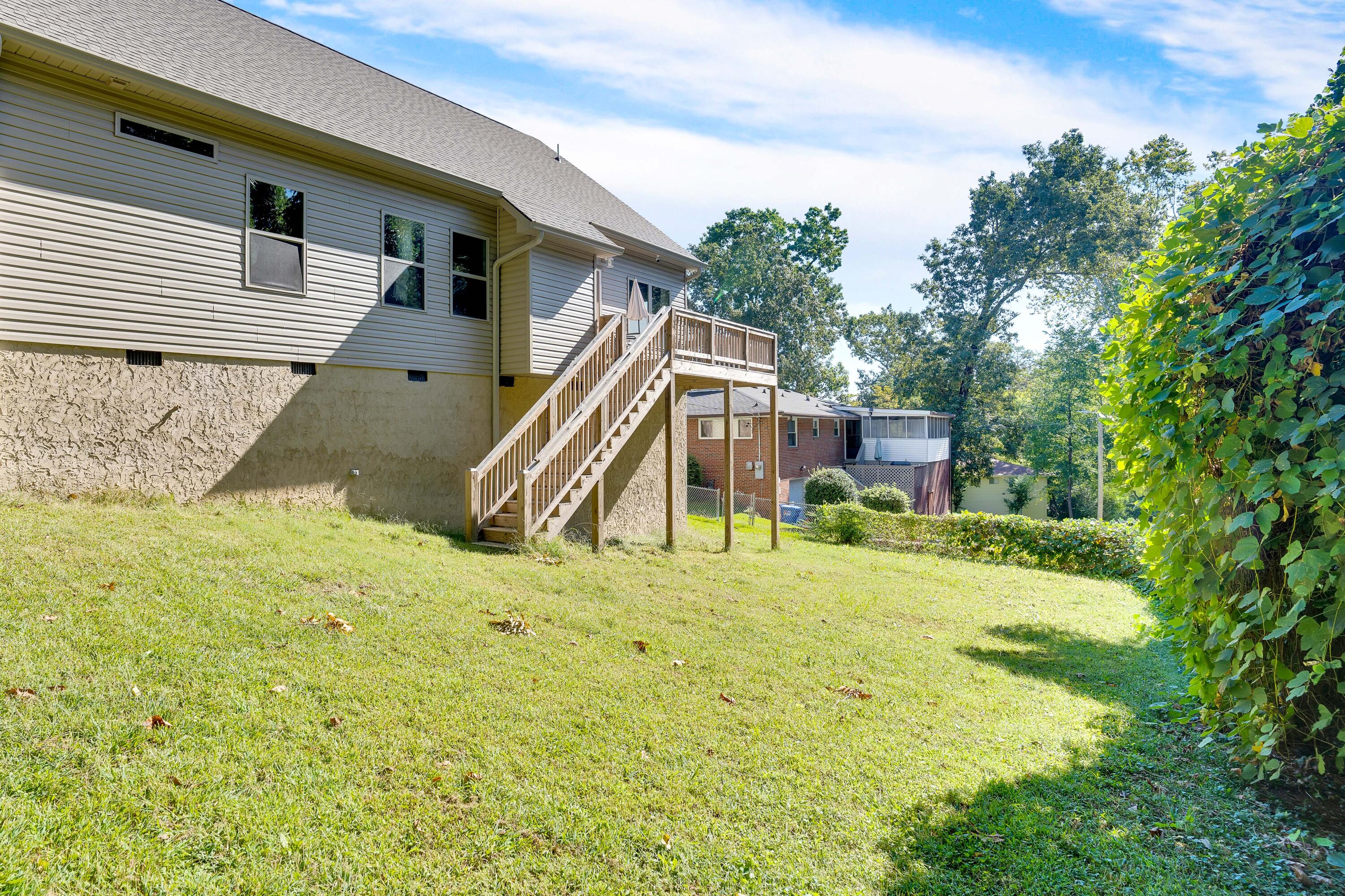 4010 Rogers Road Chattanooga, TN 37411 - Photo 32 of 33 Rear