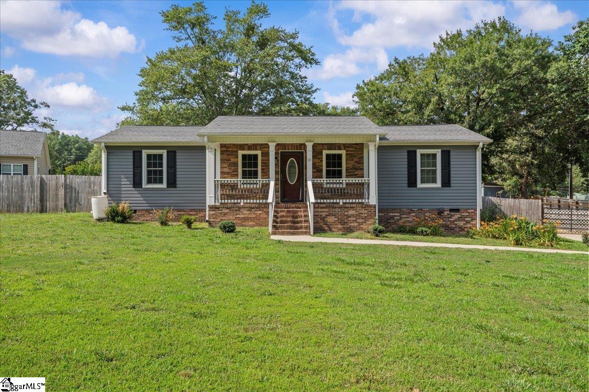 13 Williams Road Taylors, SC 29687 - Photo 1 of 30