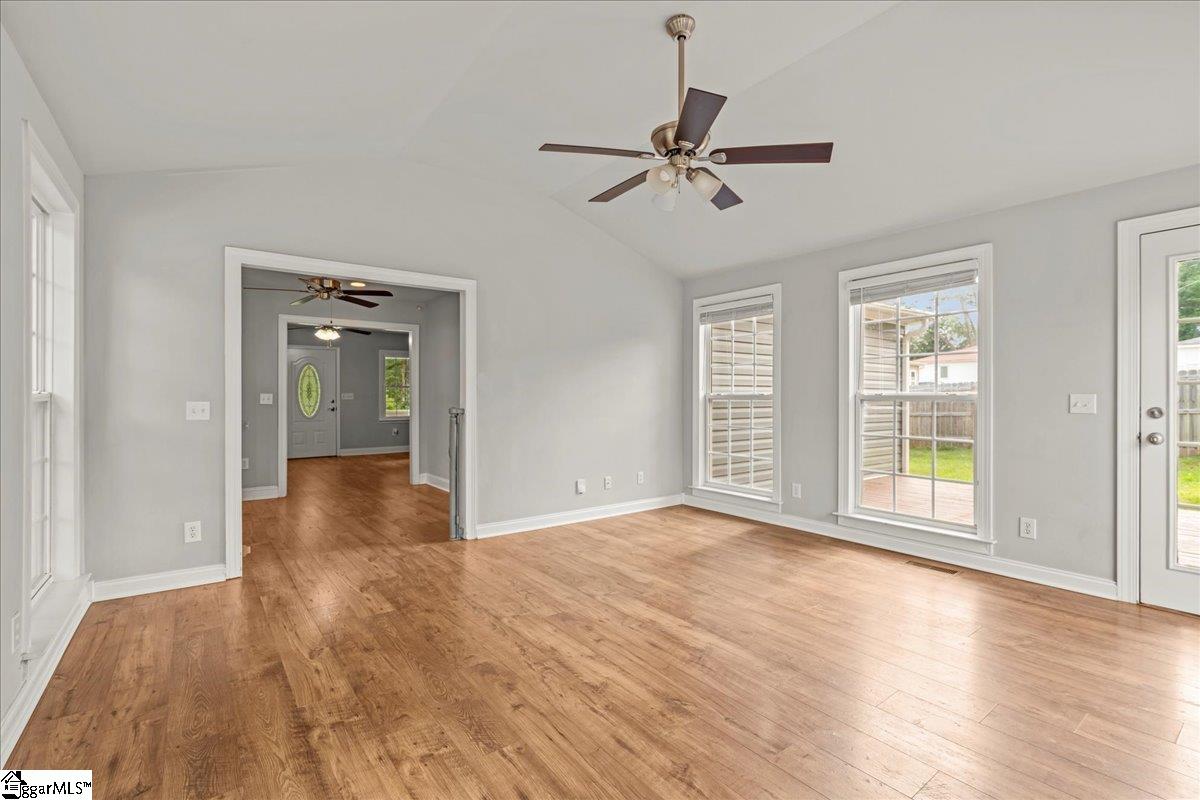 13 Williams Road Taylors, SC 29687 - Photo 12 of 30