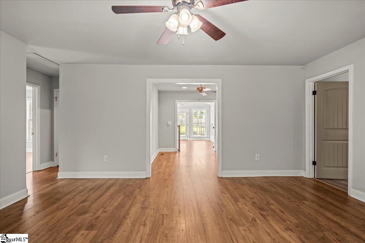 13 Williams Road Taylors, SC 29687 - Photo 3 of 30