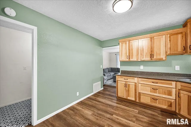 $120,000 | 1203 Dell Avenue, Pekin, IL 61554