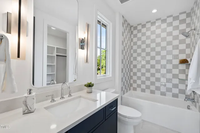 $2,599,000 | 712 Daniels Street, Raleigh, NC 27605