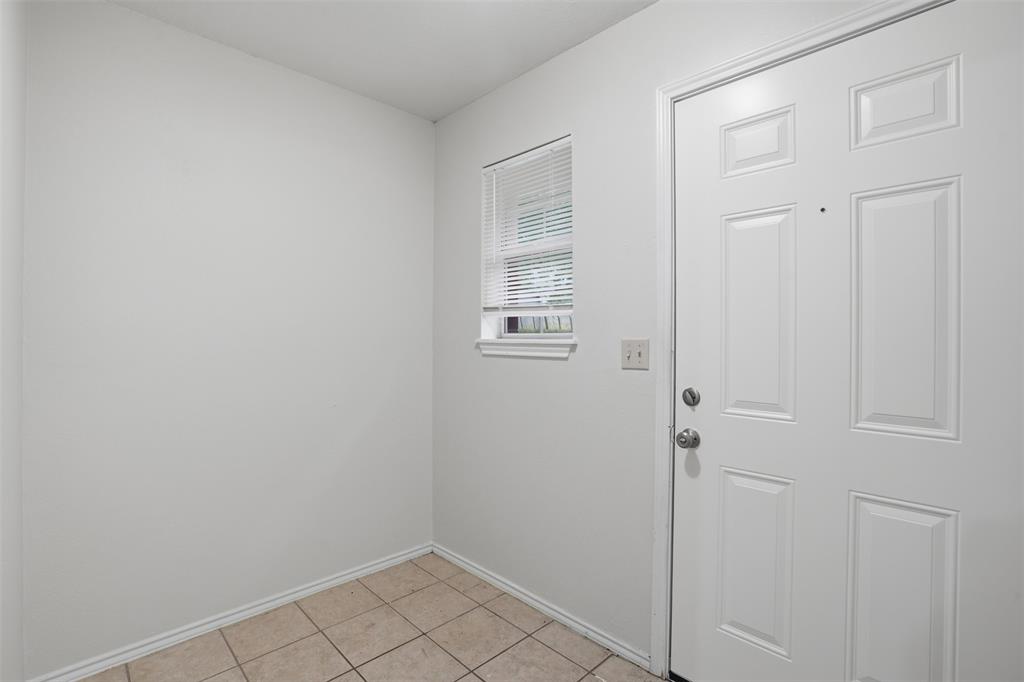 106 Shaw Street, Unit 106 Tom Bean, TX 75491 - Photo 12 of 25