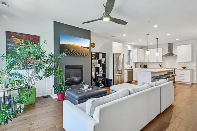 $735,000 | 1112 Pitner Avenue, Evanston, IL 60202