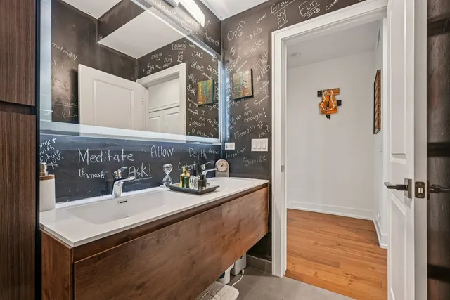 $735,000 | 1112 Pitner Avenue, Evanston, IL 60202