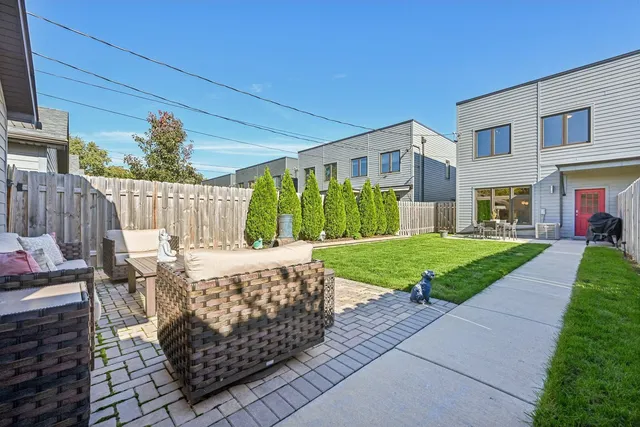 $735,000 | 1112 Pitner Avenue, Evanston, IL 60202