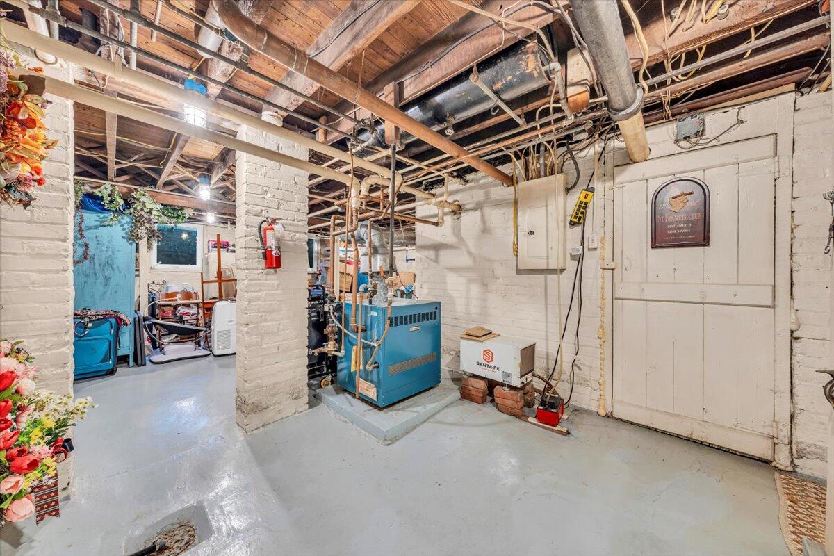 204 Rosedale Avenue Covington, VA 24426 - Photo 51 of 60 49-MIB06353