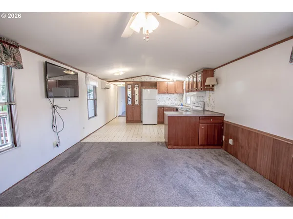 $69,000 | 4750 Franklin Boulevard, Unit F1, Eugene, OR 97403