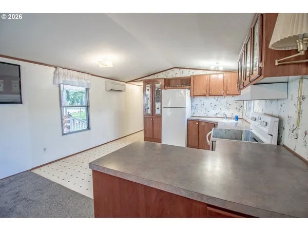 $69,000 | 4750 Franklin Boulevard, Unit F1, Eugene, OR 97403