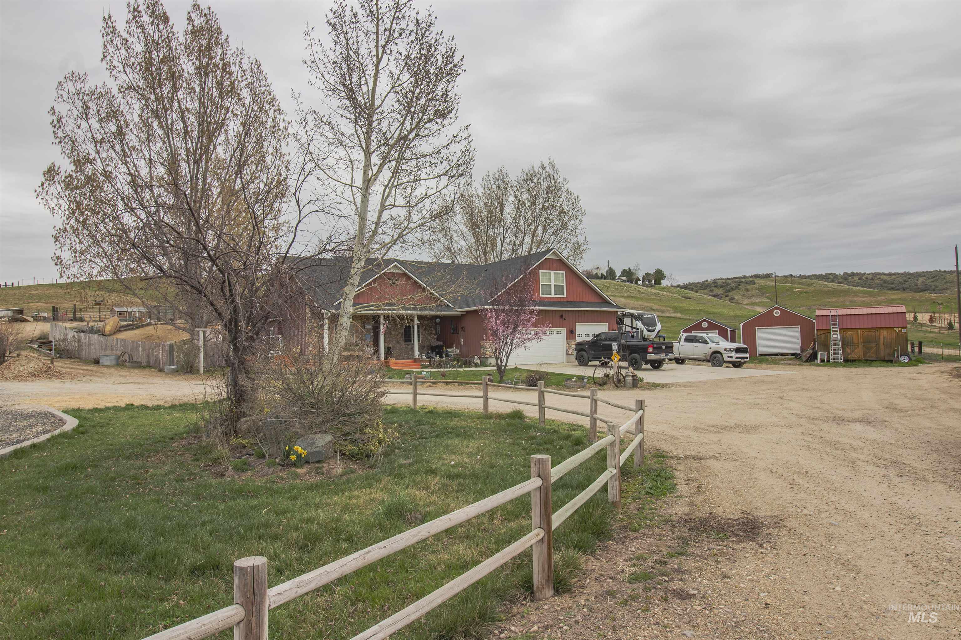 2580 Sand Hollow Road Caldwell, ID 83607 - Photo 3 of 50