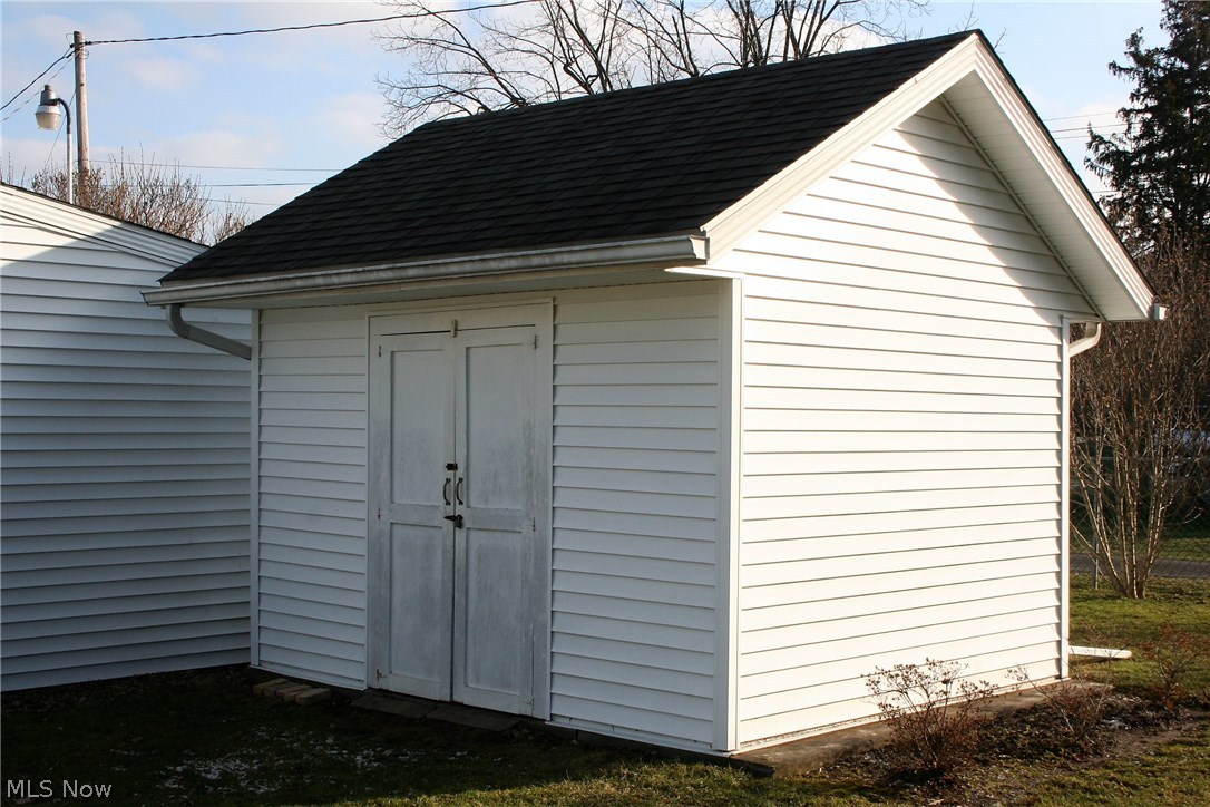 9932 Quarry Road Amherst, OH 44001 - Photo 19 of 19 Gallery Image 19