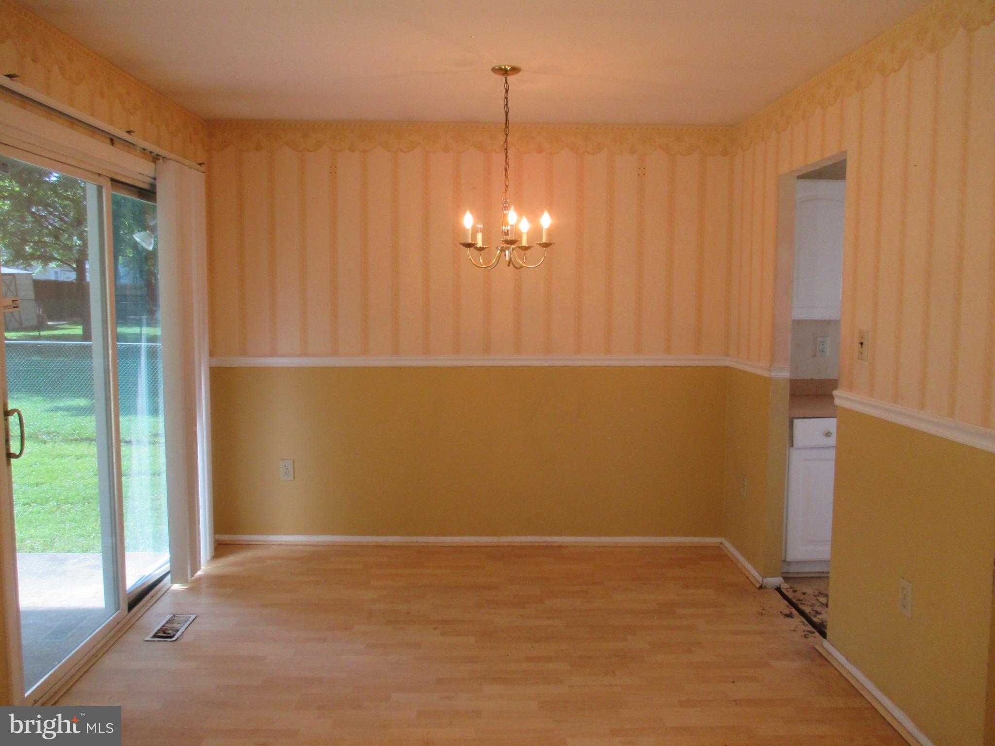 354 Laburnum Road Edgewood, MD 21040 - Photo 6 of 21 Dining Room