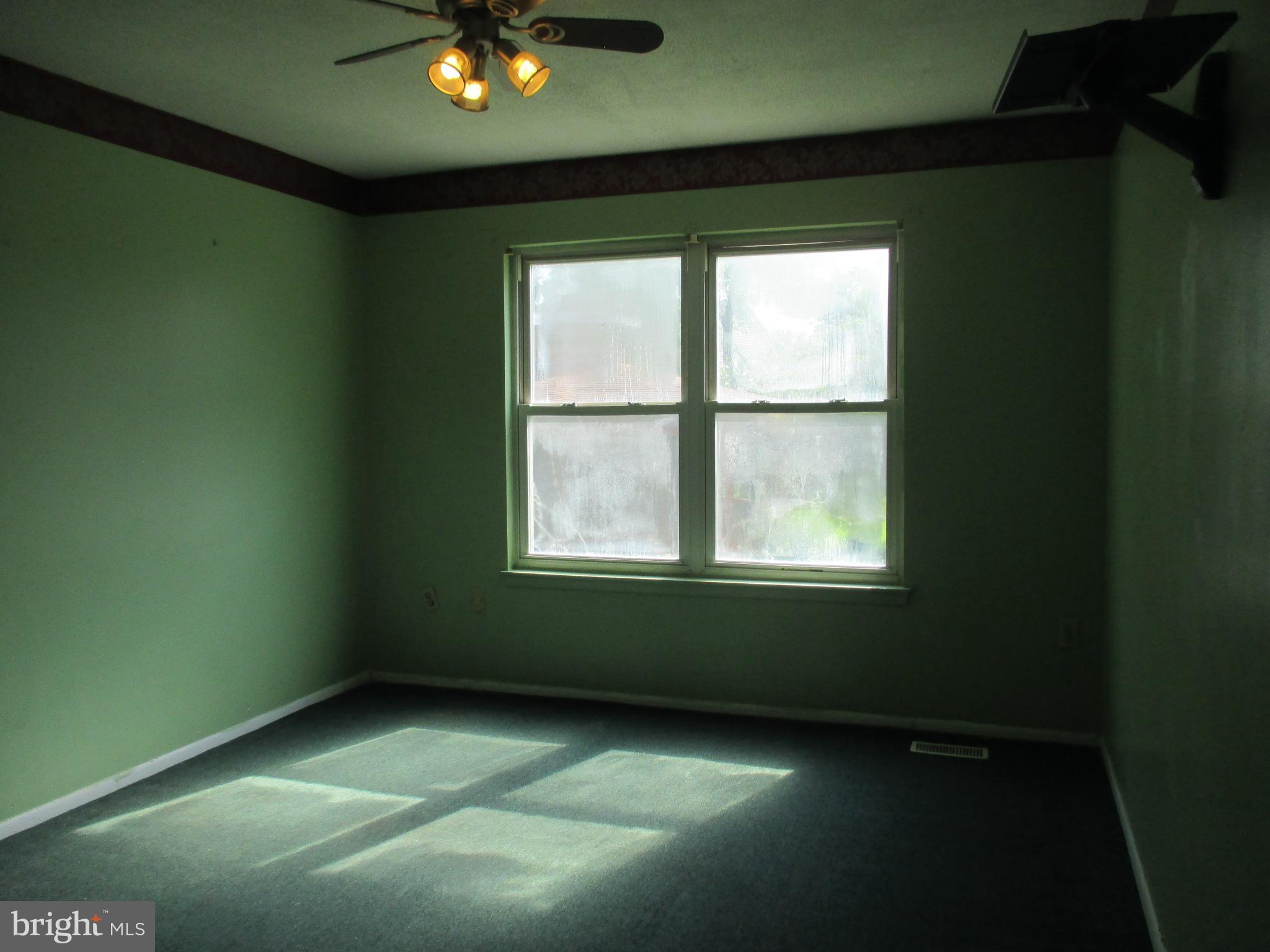354 Laburnum Road Edgewood, MD 21040 - Photo 9 of 21 Master Bedroom