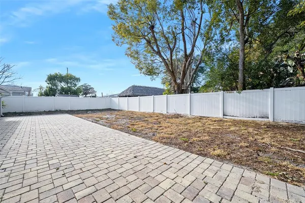 $299,000 | 235 Greenwood Avenue, Ormond Beach, FL 32174