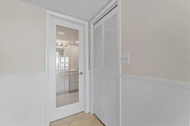 $349,990 | 4900 Brittany Drive South, Unit 812, St. Petersburg, FL 33715