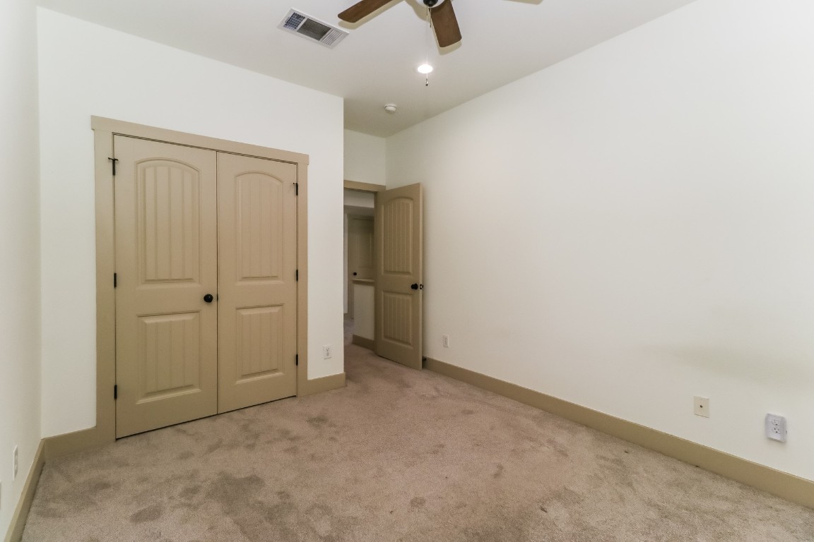 1212 Woodland Avenue, Unit A Austin, TX 78704 - Photo 16 of 20 an empty room with closet area