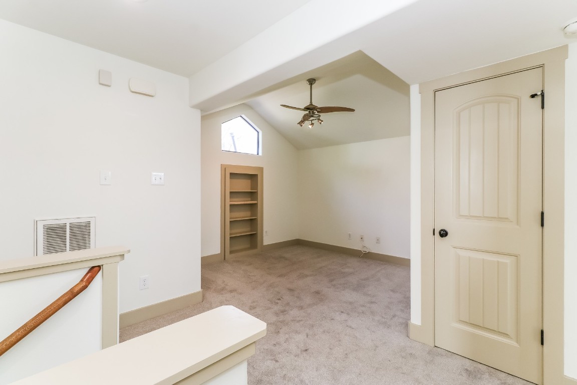 1212 Woodland Avenue, Unit A Austin, TX 78704 - Photo 17 of 20 a view of an empty room with closet and a window