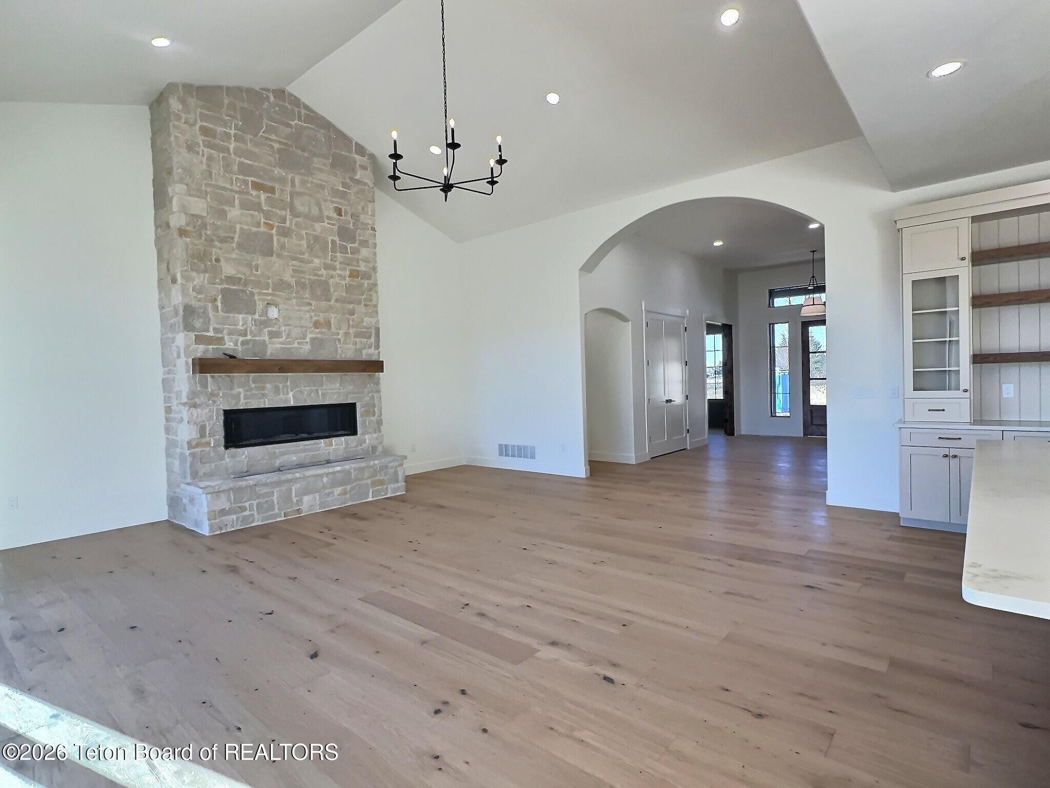 371 Desert Fox Lane Victor, ID 83455 - Photo 12 of 46 living to entry