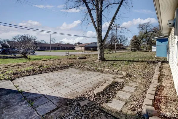 $87,500 | 1124 St Michael Drive, Cahokia, IL 62206