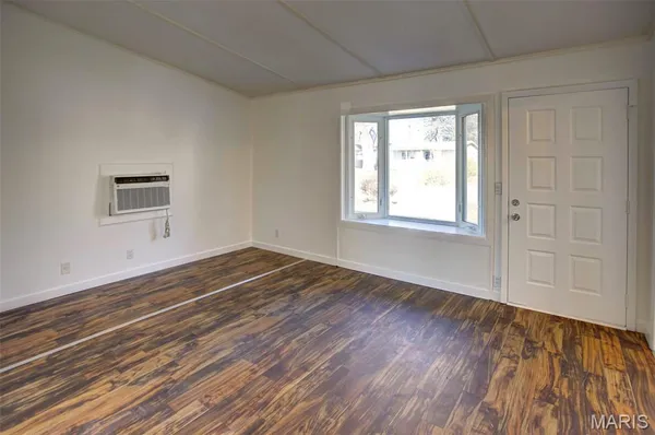 $87,500 | 1124 St Michael Drive, Cahokia, IL 62206