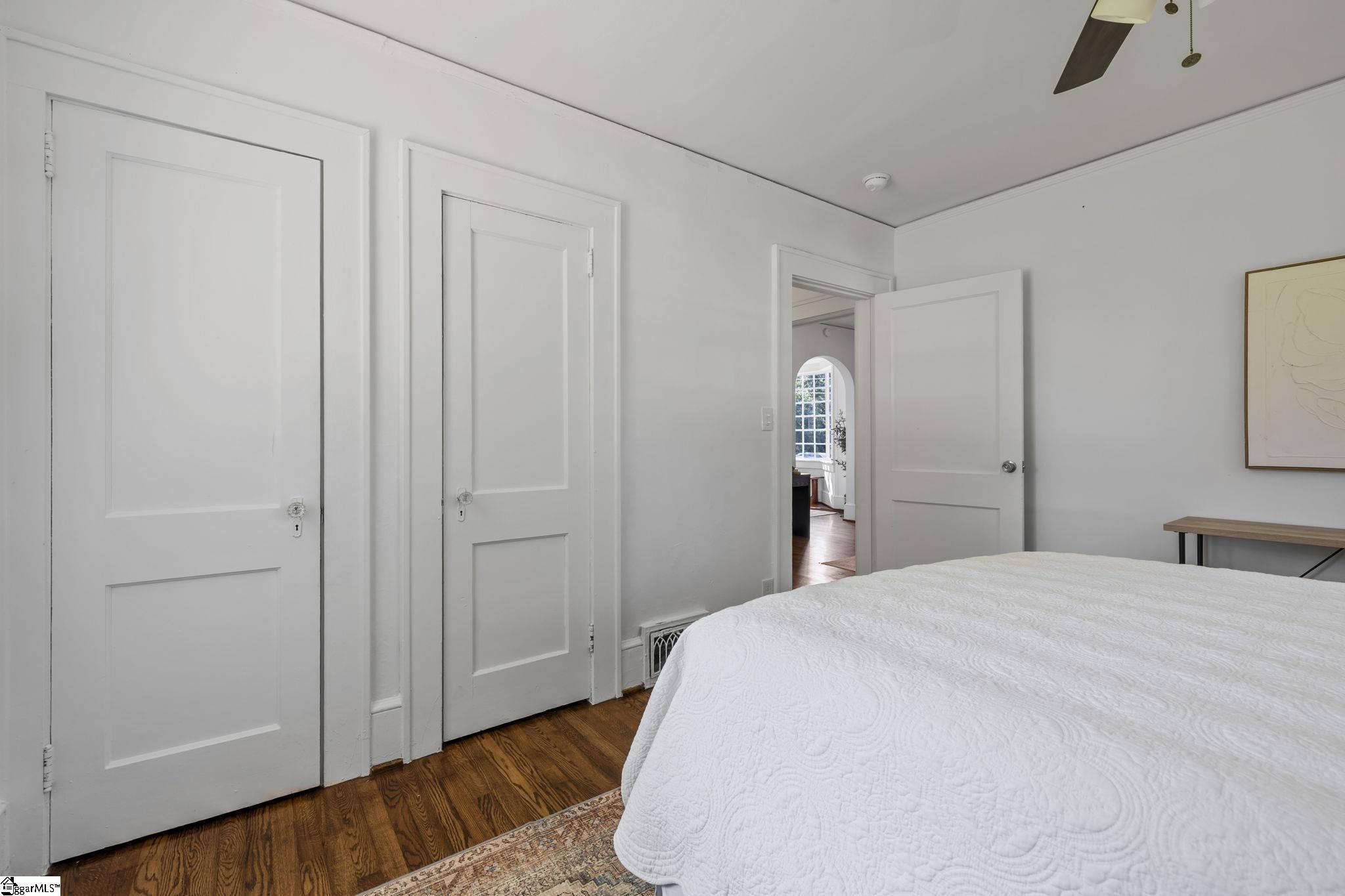 46 East Faris Road Greenville, SC 29605 - Photo 16 of 31 Gallery Image 16
