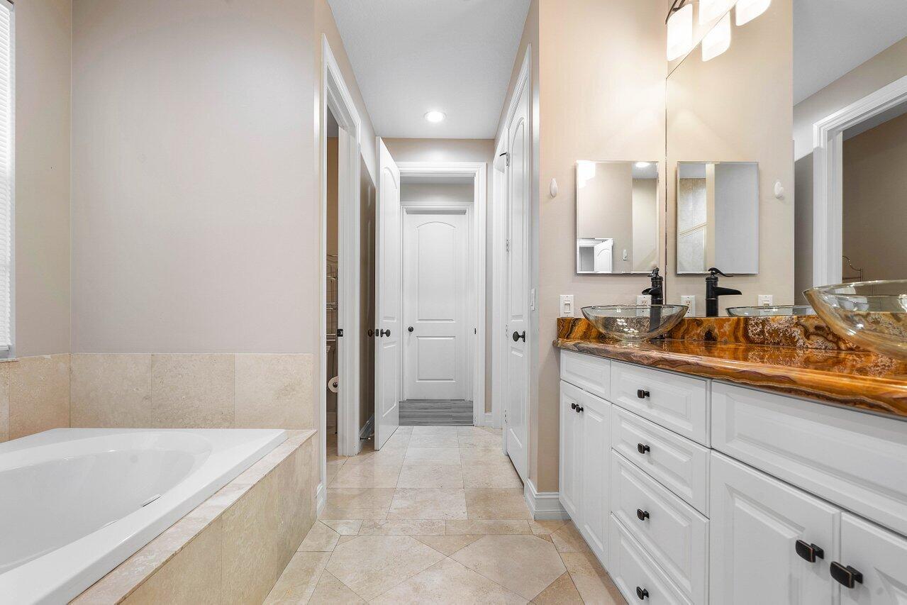 248 East Boca Raton Road Boca Raton, FL 33432 - Photo 27 of 37 037-248EastBocaRatonRoad-BocaRaton-FL-33