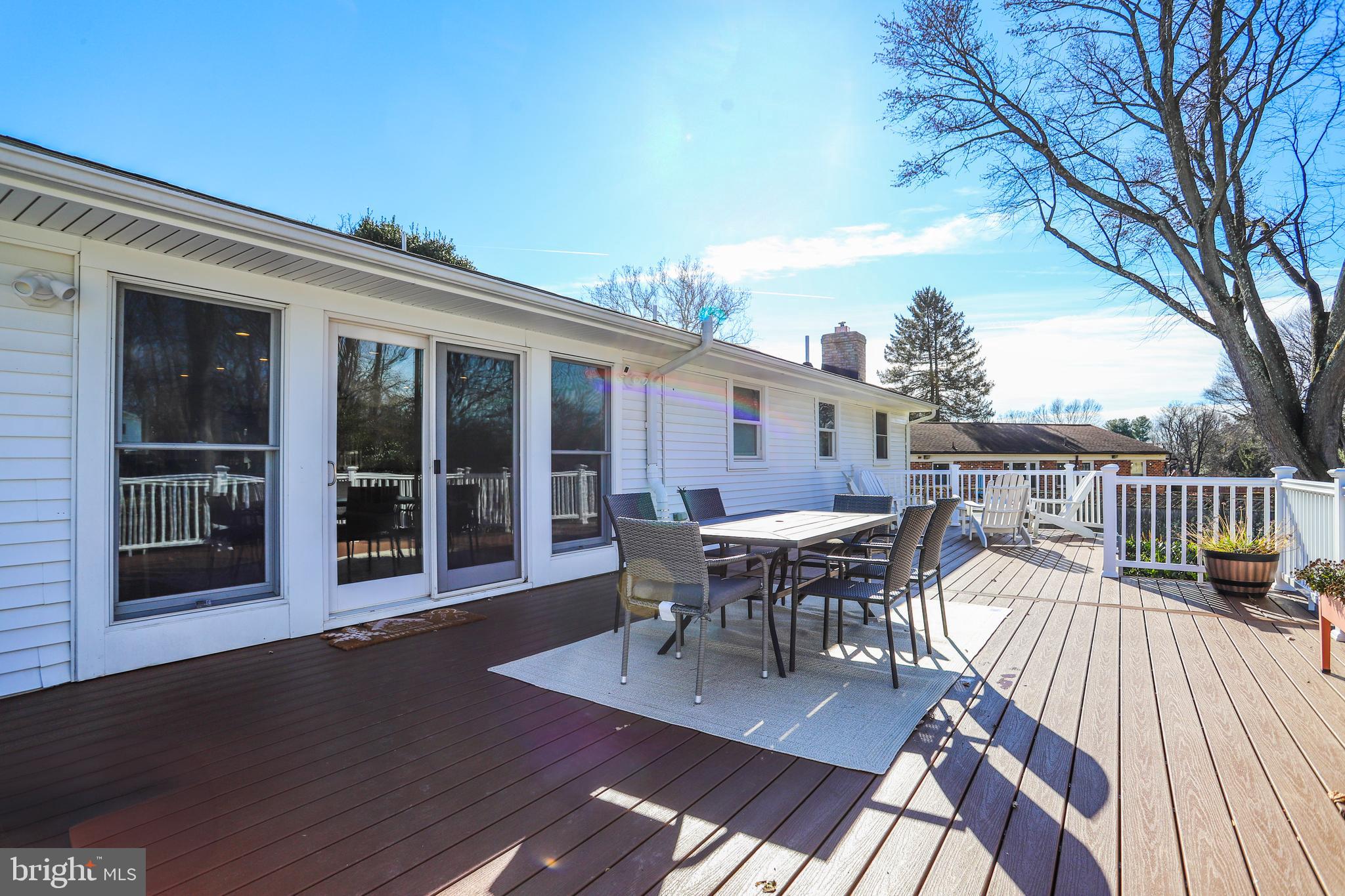 20420 Greenfield Road Germantown, MD 20876 - Photo 3 of 58