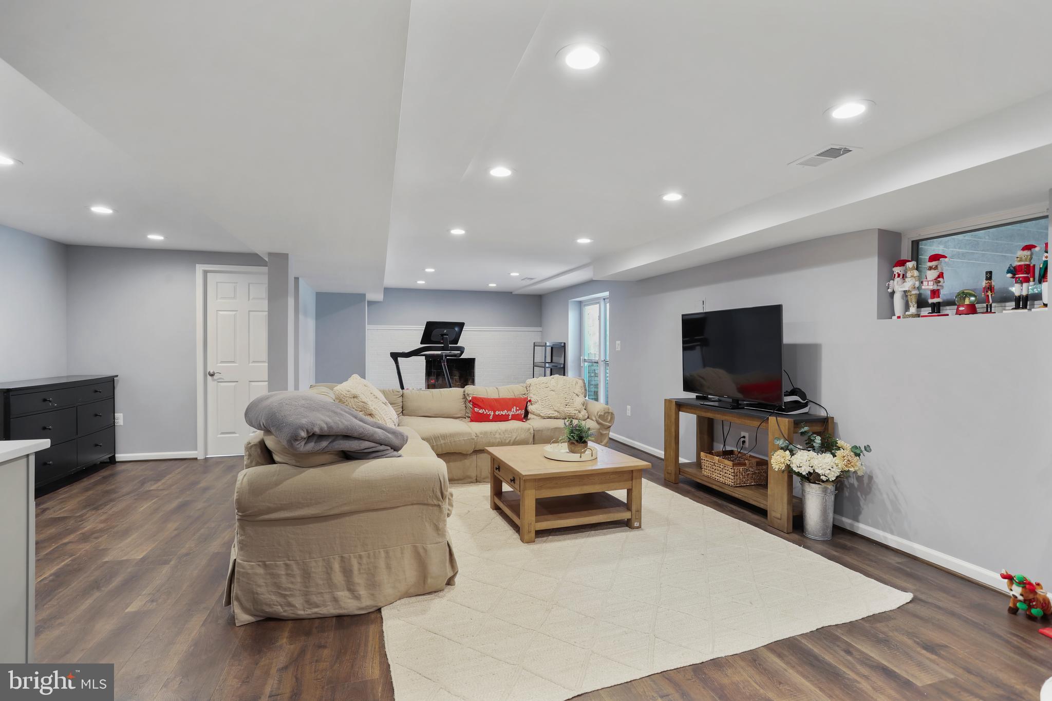 20420 Greenfield Road Germantown, MD 20876 - Photo 37 of 58