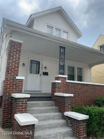 $353,750 | 2303-2305 15th Street, Troy, NY 12180