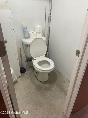 $353,750 | 2303-2305 15th Street, Troy, NY 12180