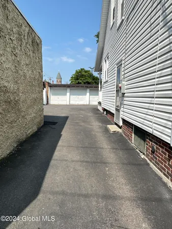 $353,750 | 2303-2305 15th Street, Troy, NY 12180