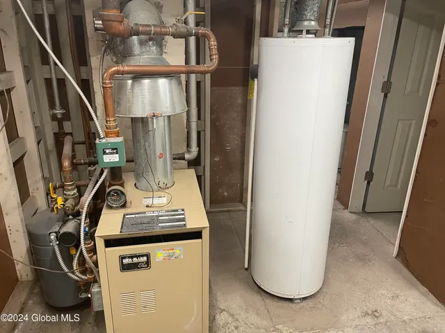 $359,750 | 2303-2305 15th Street, Troy, NY 12180