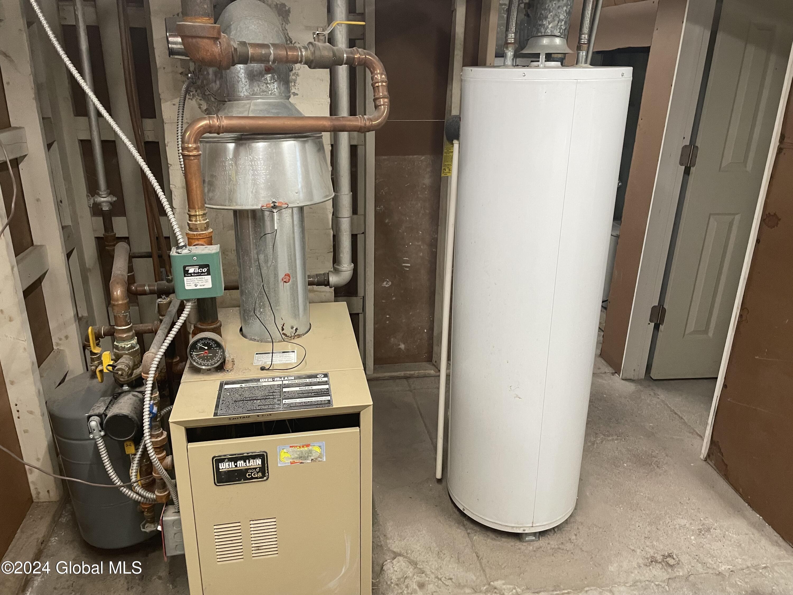 2303-2305 15th Street Troy, NY 12180 - Photo 28 of 35 IMG_4954