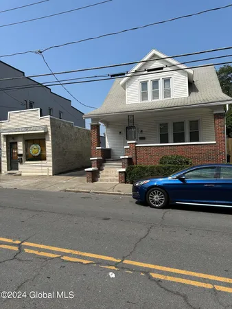 $353,750 | 2303-2305 15th Street, Troy, NY 12180