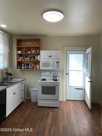 $353,750 | 2303-2305 15th Street, Troy, NY 12180