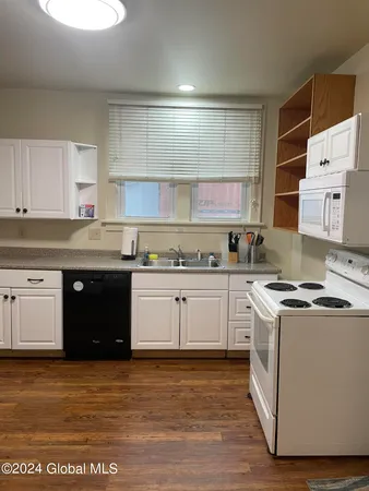 $353,750 | 2303-2305 15th Street, Troy, NY 12180