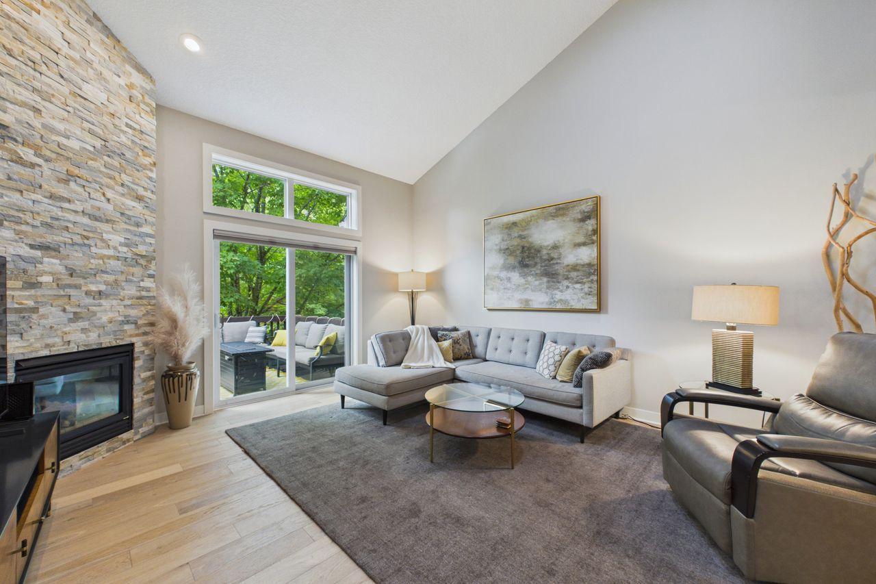 7974 Autumn Ridge Way Chanhassen, MN 55317 - Photo 3 of 41 Gallery Image 3