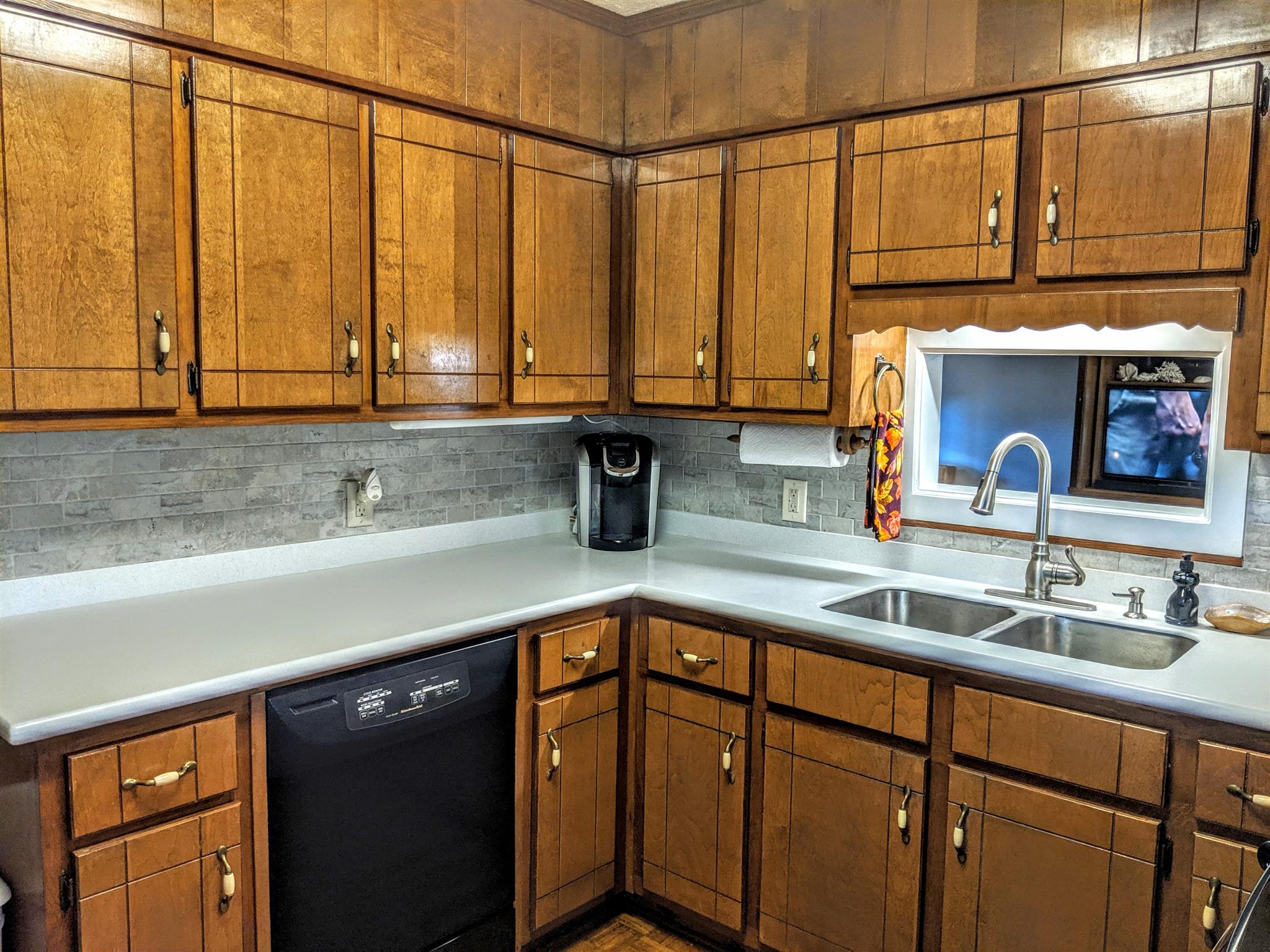 865 Spring Valley Road McMinnville, TN 37110 - Photo 7 of 29 Gallery Image 7