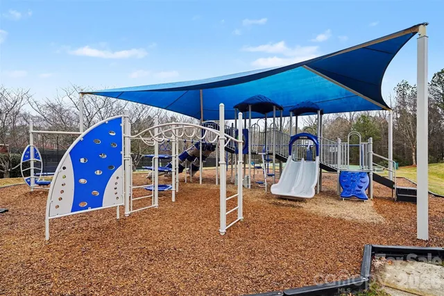 $1,150,000 | 12006 Bridgeview Lane, Charlotte, NC 28277