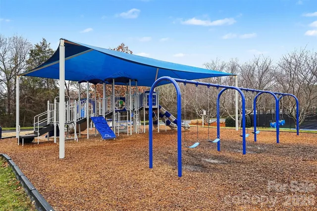 $1,150,000 | 12006 Bridgeview Lane, Charlotte, NC 28277