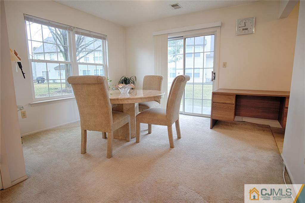 340 Lunar Road, Unit 340 Piscataway, NJ 08854 - Photo 8 of 25 Gallery Image 8
